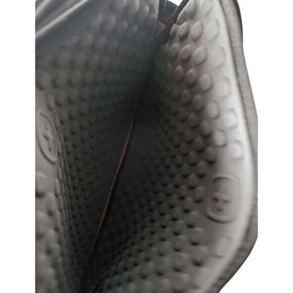 SWISSGEAR Legacy 14.1 Inch Ultra Computer Slimcase - Picture 6 of 6